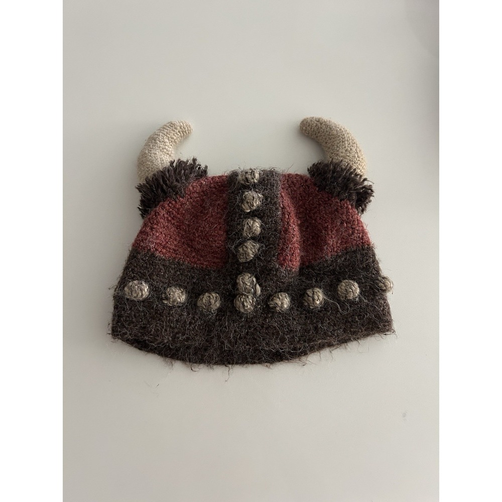 Peruvian Trading Company Hand Knit Horned Viking Hat Goblin Cottagegoth Whimsy